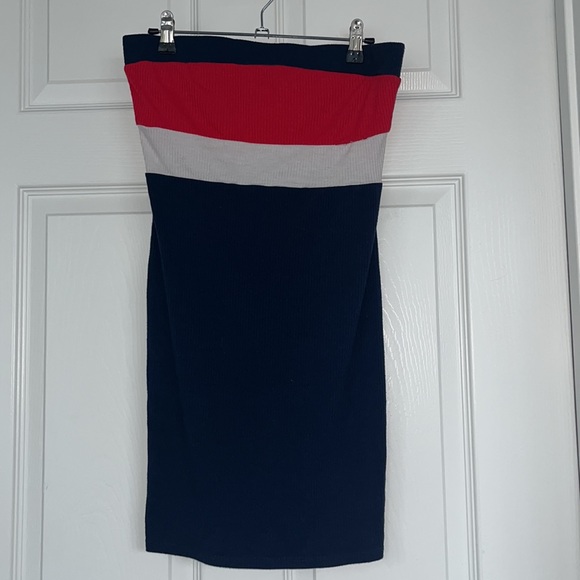 Forever 21 Tube Dress - Picture 2 of 3